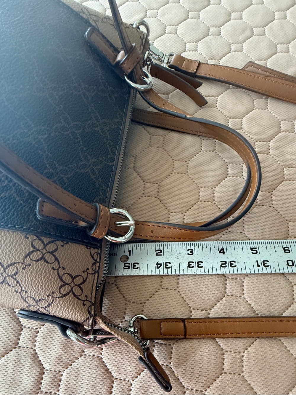 Nine West EUC Coated Canvas
Mini Satchel/Crossbody
Handbag clean interior - Picture 11 of 13